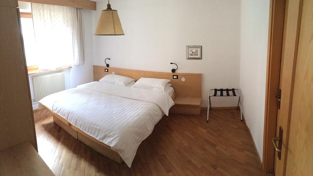 Bed & Breakfast Garni Tobia カンピテッロ・ディ・ファッサ エクステリア 写真